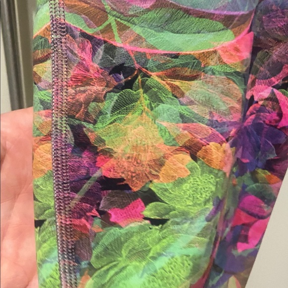 Lululemon Wunder Train High-Rise Tight 25" EUC - Picture 11 of 16